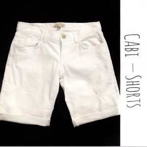CAbi White Denim Shorts: sz0, #419